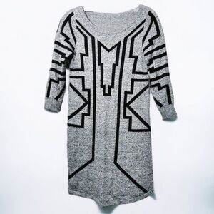 𝅺EXPRESS | Gray and Black Aztec Print Sweater Dress